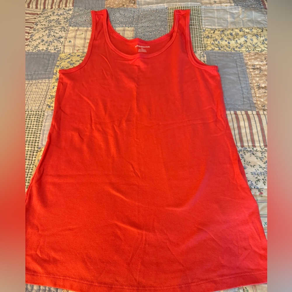 NWOT, Amazon Essentials Tank Top, Size Large